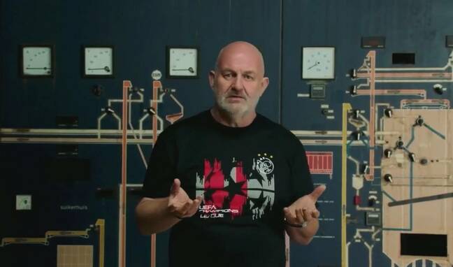 Dr Werner Vogels expounding the benefits of observability at an ancient food processing factory.