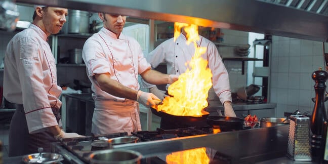 Line cook reads bump bar