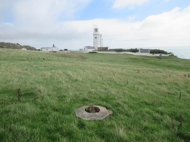 Knowles Farm - Marconi aerial base with St Catherine's lighthouse in background (c) SA Mathieson