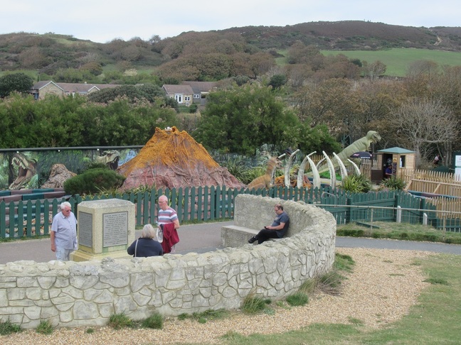 Alum Bay - Marconi memorial and Dino Jeep Safari © SA Mathieson