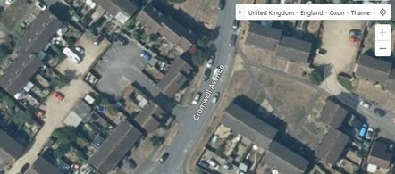 Cromwell Avenue, Thame. Bing Maps image Cromwell Avenue, Thame. Bing Maps image