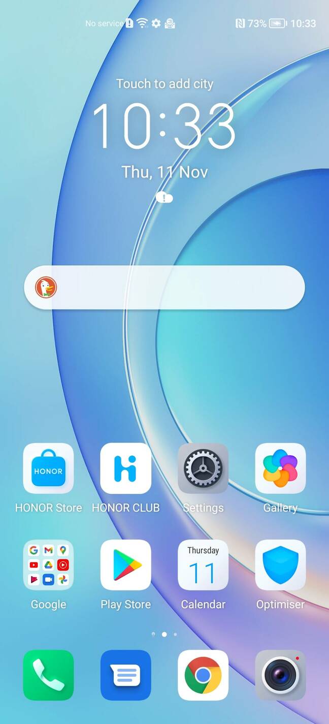 The Honor 50 Lite home screen, slightly de-Googled