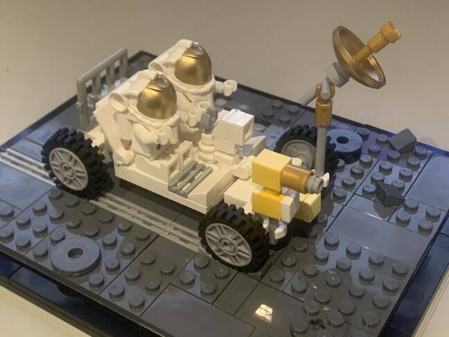 Lego Lunar Rover