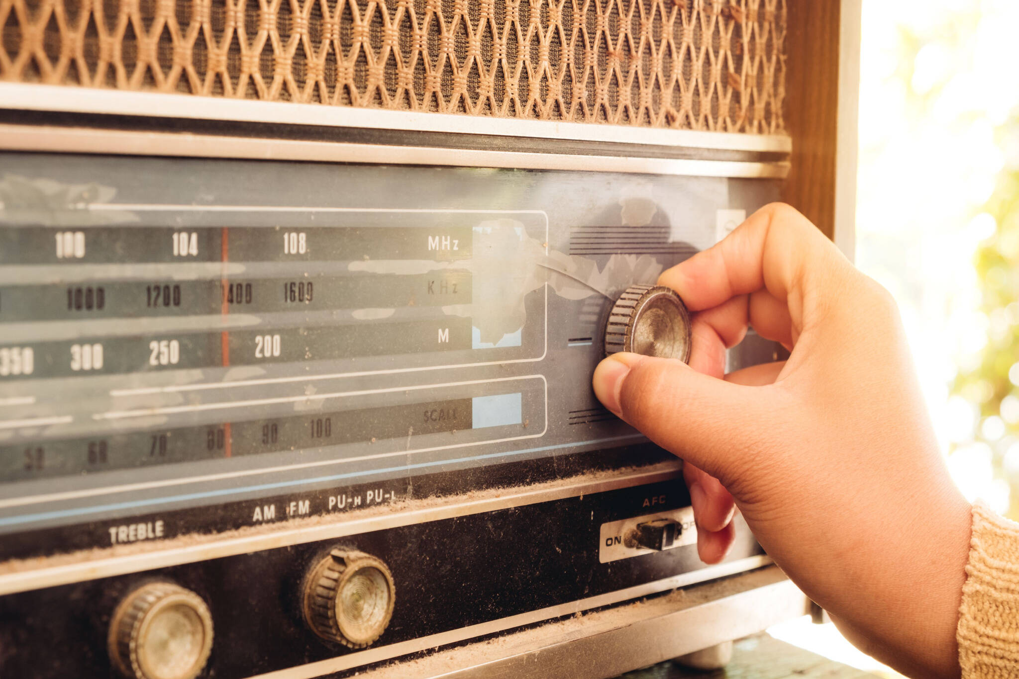 Swiss radio listeners will soon have to toss out their old sets, as the country plans to end analog FM broadcasting on December 31, 2024, in favor of 