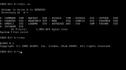 DeviceLogics briefly sold DR-DOS 8.1, rebranded DrDOS. The classic CP/M-style separator between directory columns gives away its ancestry.