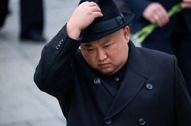 Kim_Jong_un_black_hat