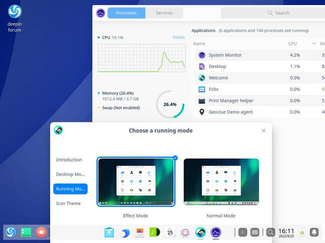 So far, Deepin 23 doesn't look very different, but this version lets you enable effects in a VM – for example, the transparent floating panel.