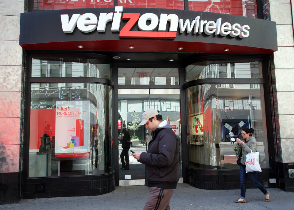 Verizon prepaid accounts hijacked by SIM swap crooks
