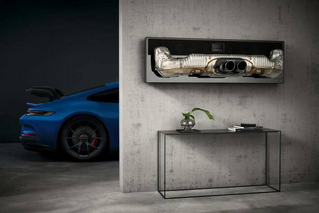 The 911 Soundbar 2.0 in its natural habitat: Cold, dead concrete walls adjacent to a garage 911-soundbar-2-lifestyle