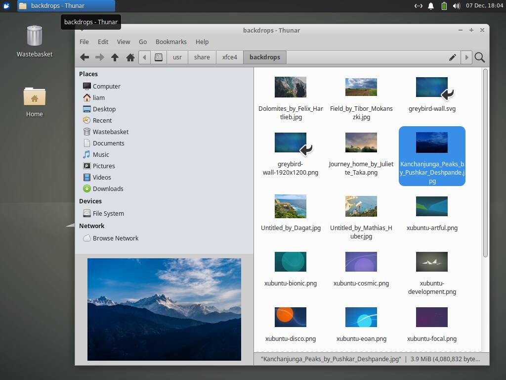Version 4.17 of Xfce's Thunar file manager has an integrated image preview right in the sidebar