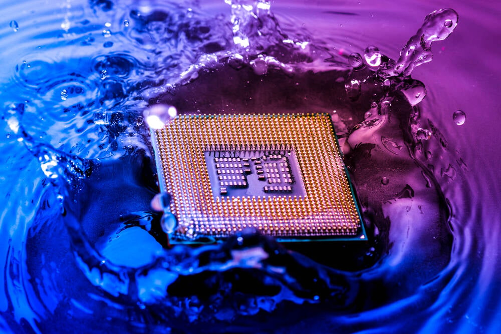 New 'Downfall' Flaw Exposes Valuable Data in Generations of Intel Chips