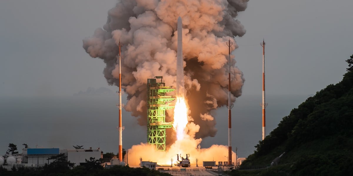 South Korea’s commercial satellite launch succeeds