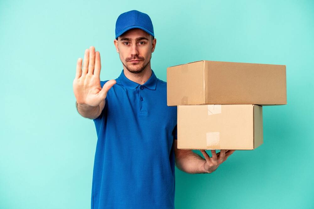 Amazon straps AI smart specs to delivery drivers