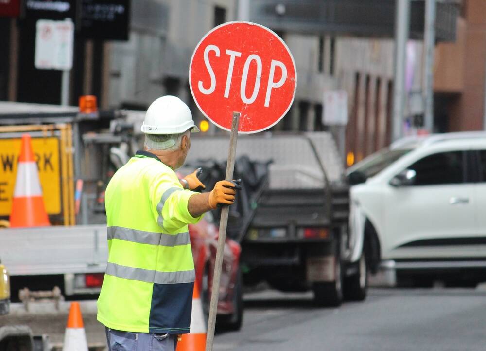 Cheap 'n' simple sign trickery will bamboozle self-driving cars, fresh research claims