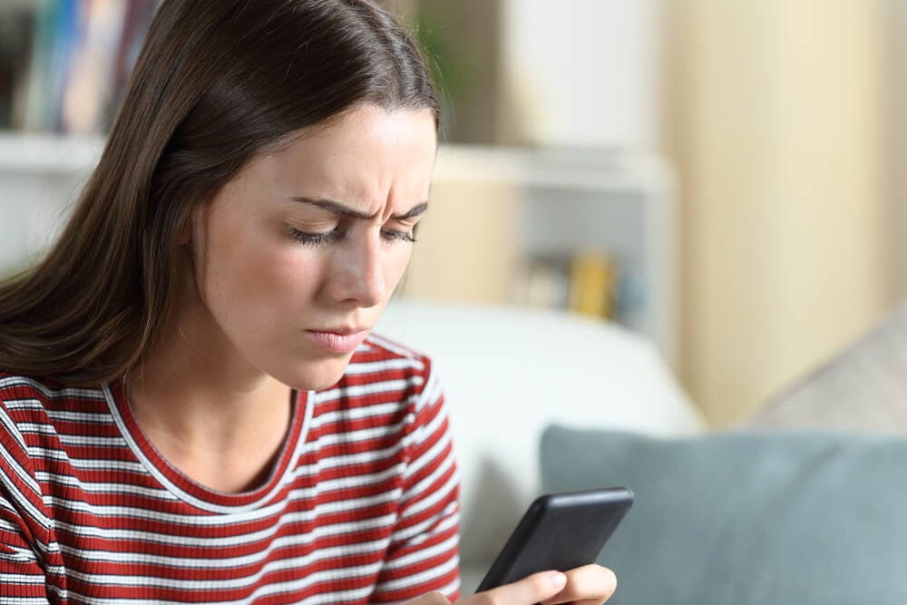 Open source AI hiring bots favor men, leave women hanging by the phone