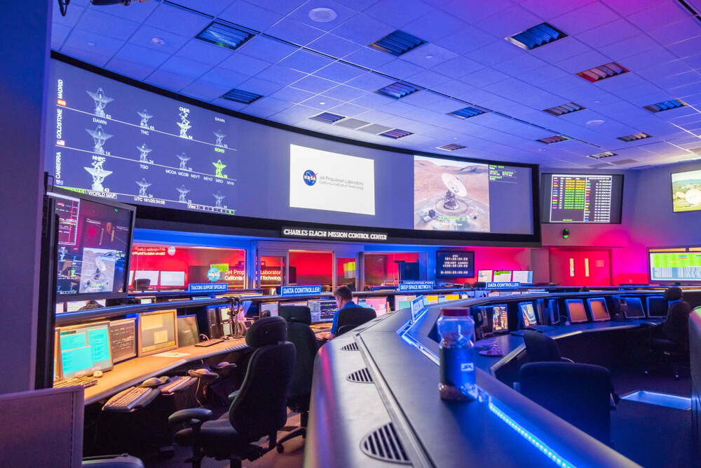 NASA JPL boss bails for 'personal reasons' as budget cuts bite