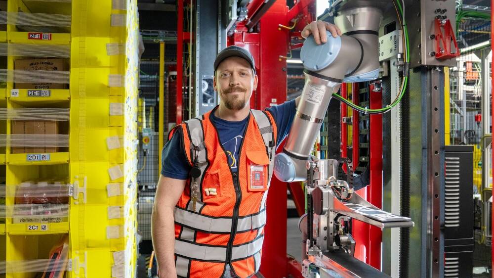 Amazon touts Vulcan – its first robot with a sense of 'touch'