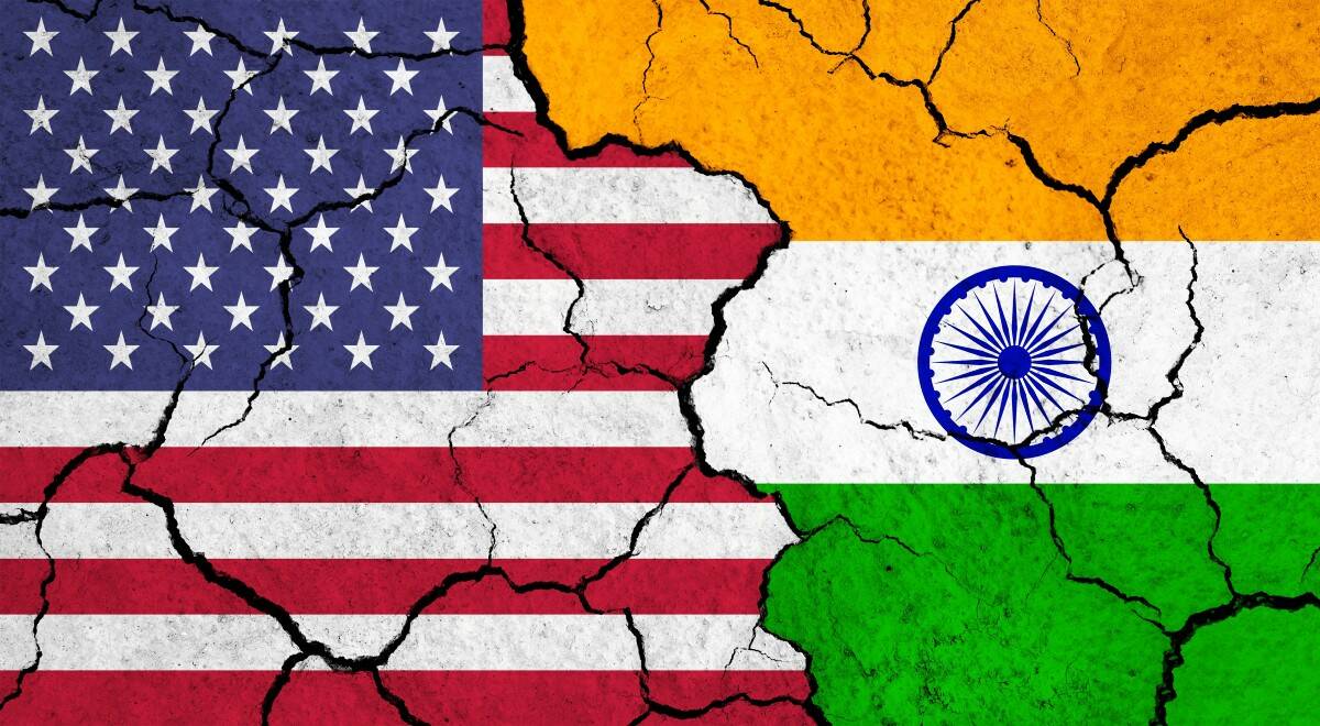 Trump says he has a problem if Apple builds iThings in India