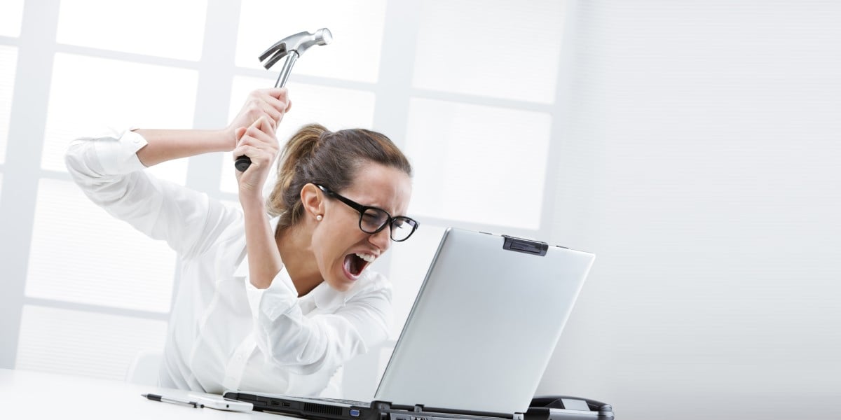 User demanded a ‘wireless’ computer and was outraged when its battery died