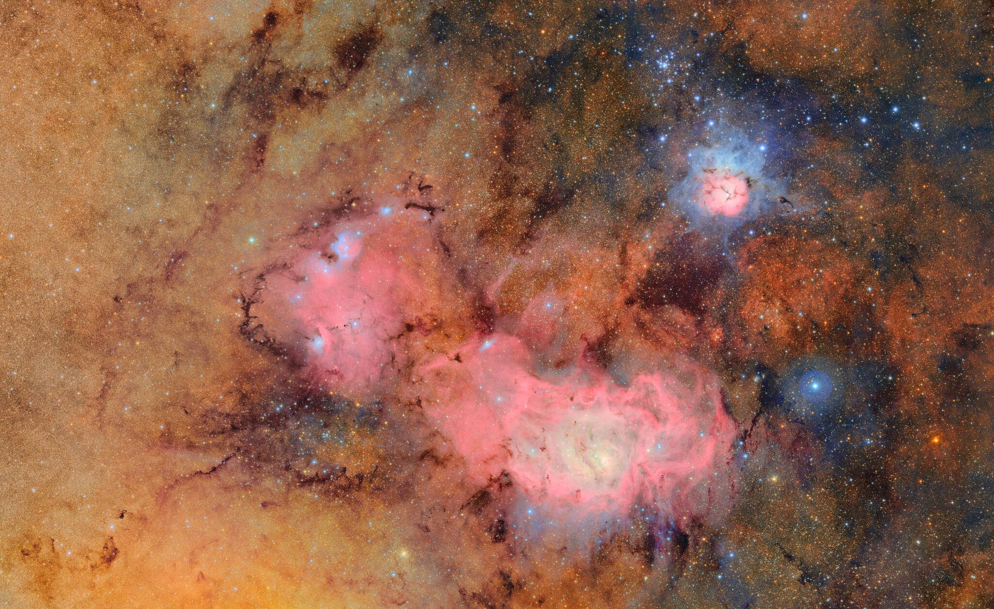 World's largest camera shows galaxy in 3,200 megapixel glory as Rubin telescope goes online
