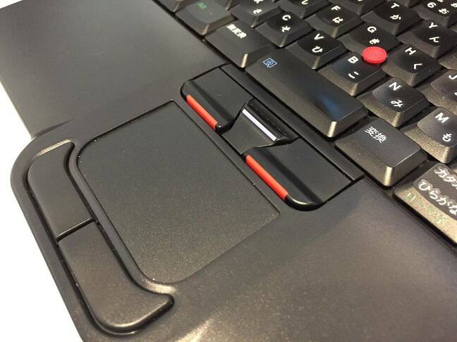 ThinkPad with both middle and side TrackPoint buttons. Image by Raymangold22, Creative Commons 1.0