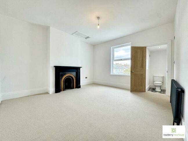 real room 2 in Eaglescliffe house 