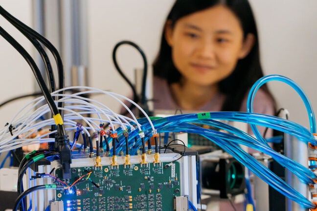 Microsoft doing light work with Analog Optical Computer prototype