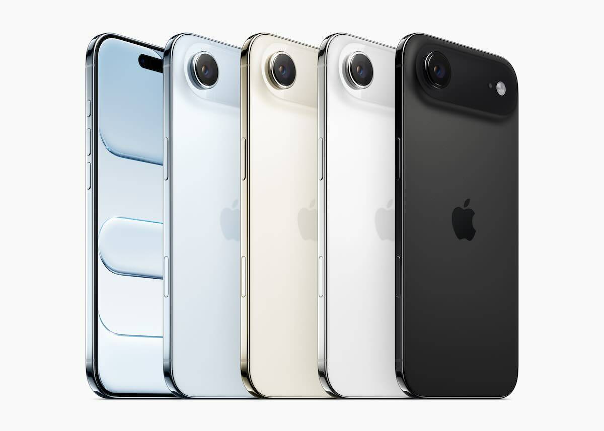 Apple's 'Awe Droppings' fall close to the tree