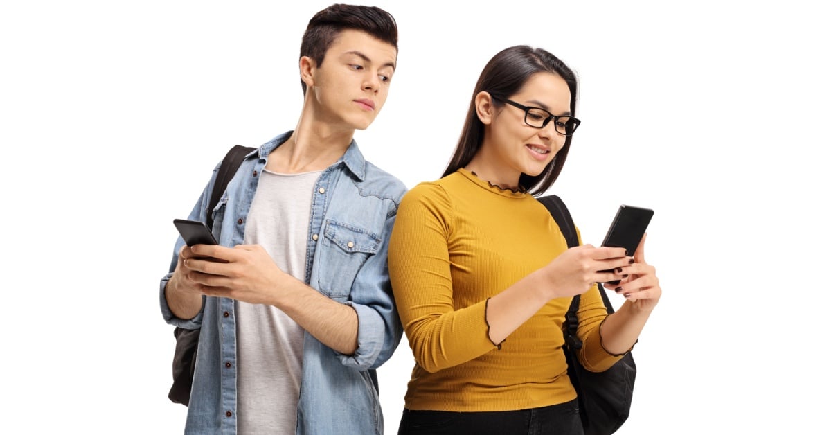 OnePlus phones vulnerable to SMS theft since 2021 • The Register