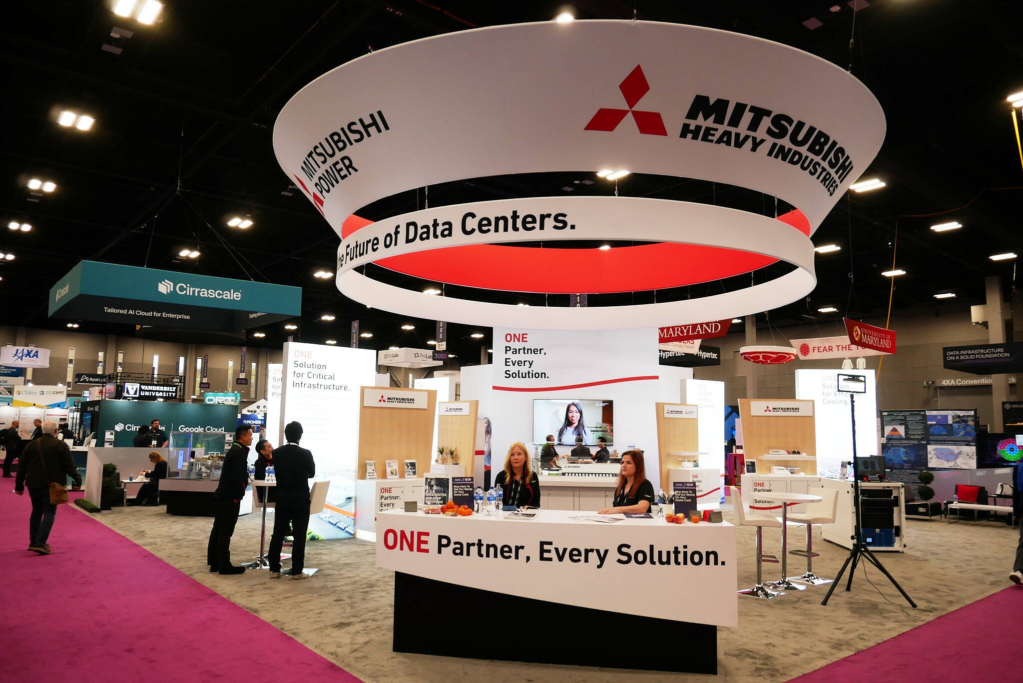 SC25 gets heavy with mega power and cooling solutions