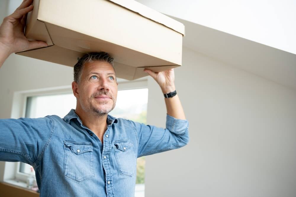 Linux admin hated downtime so much he schlepped a live UPS