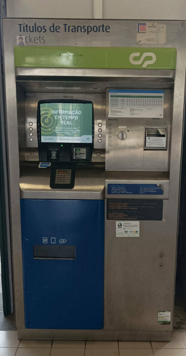 Portuguese Rail Ticket Machine