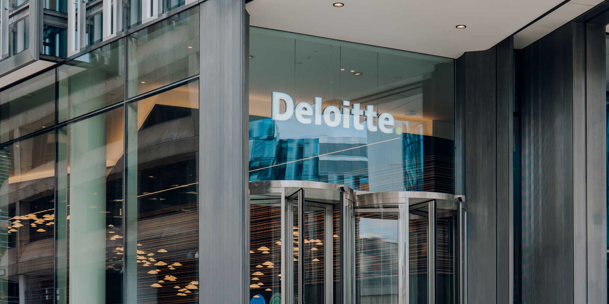L'IA non mantiene le promesse di profitto, secondo Deloitte
