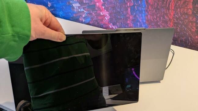 Lenovo's screen attaches to the Magic Bay