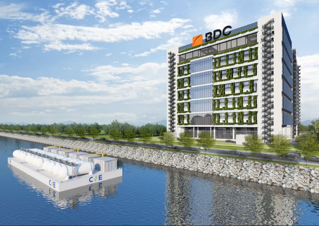 Singapore eyes barge-based hydrogen power for datacenters