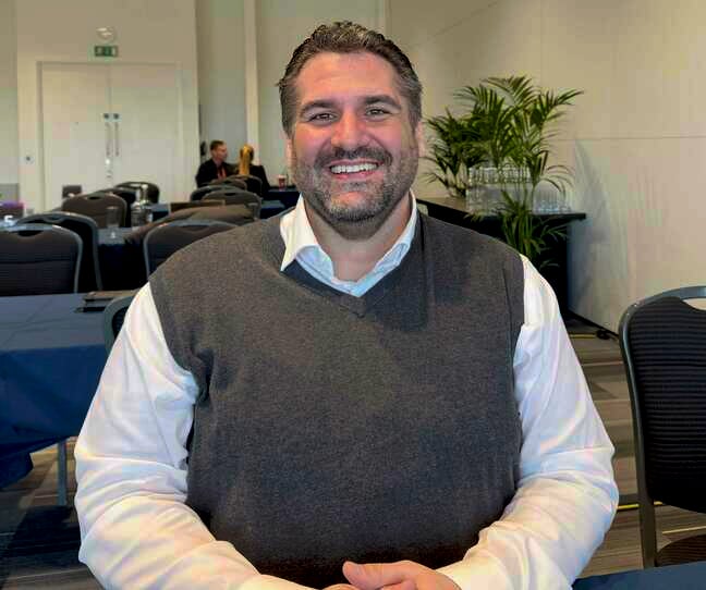 Steve Tarcza, director Amazon Stores